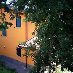 Cadrecca Tra Terra Luna E Mare 3*