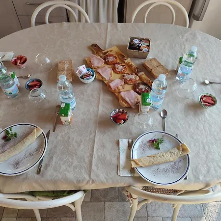 Bed & Breakfast Cadrecca Tra Terra Luna E Mare Licciana Nardi