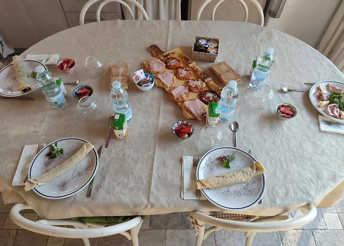 فندق مبيت وإفطار Cadrecca Tra Terra Luna E Mare Licciana Nardi