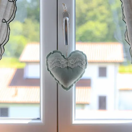 Cadrecca Tra Terra Luna E Mare Bed & Breakfast