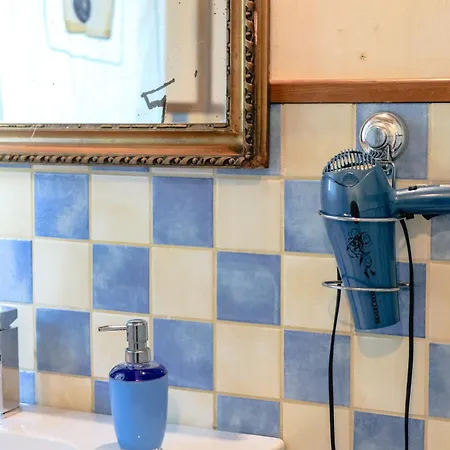 Bed & Breakfast Cadrecca Tra Terra Luna E Mare Licciana Nardi