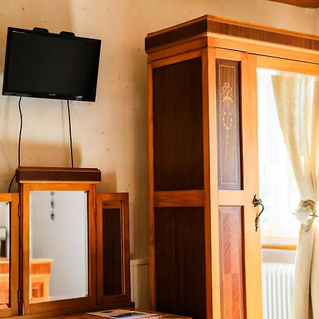Bed & Breakfast Cadrecca Tra Terra Luna E Mare Licciana Nardi