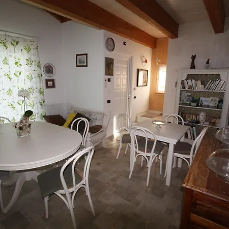 Couette-café Cadrecca Tra Terra Luna E Mare